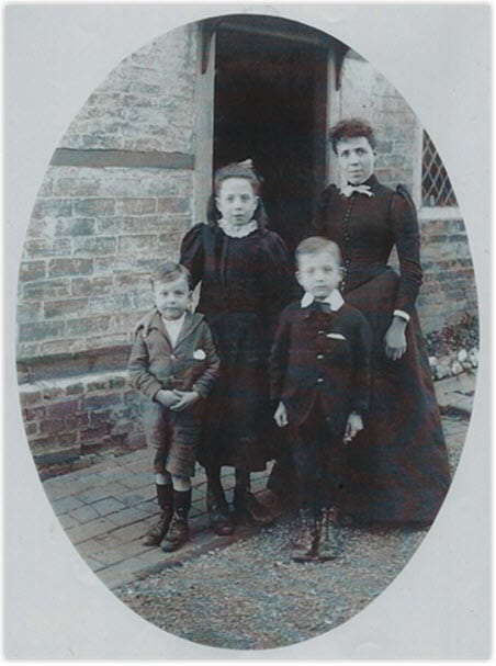 Agnes Burtenshaw and her children Winifred, Charles and Allan c. 1894